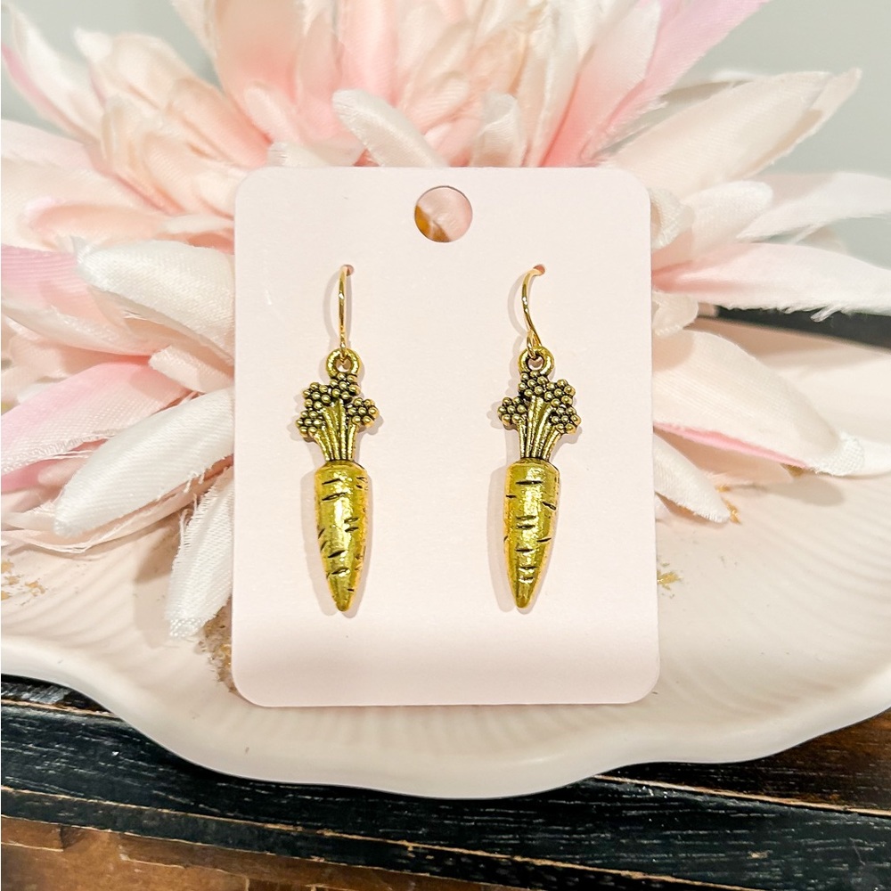 Gold Carrot Dangle Earrings Whimsical Garden Jewelry for Easter, Spring, Farmers